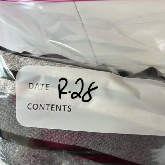 TMG New York Vintage Womren's Striped Top Gray White Size Medium - Picture 10 of 10